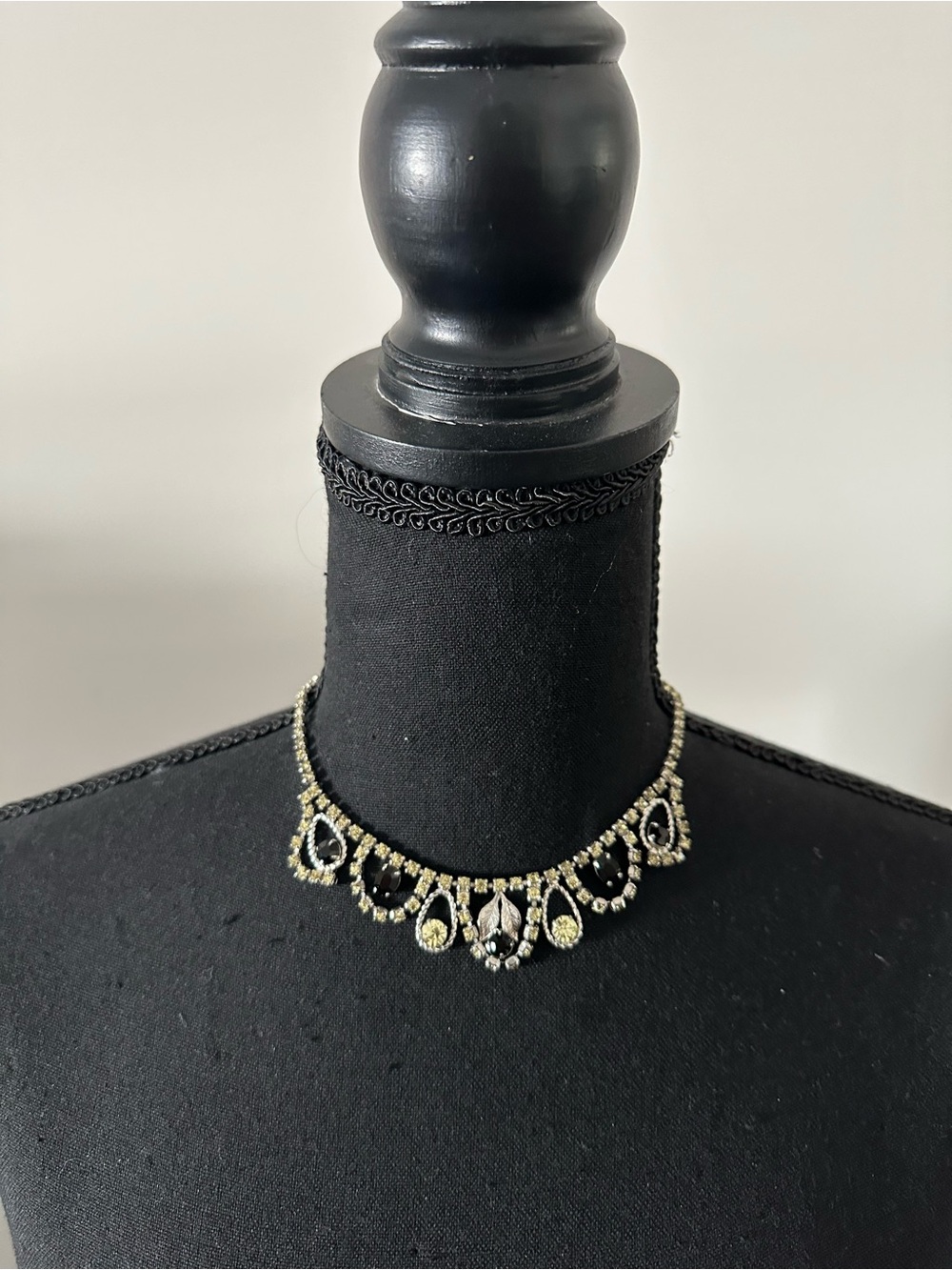 Vintage Black & Champagne Color Rhinestone Choker Necklace